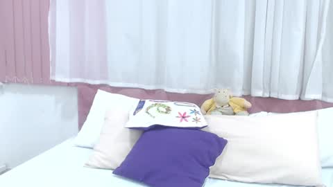 Snapshot of lexi_bloom chatting on February 2025 10:11:02 AM Gabrielle online show from February 2025 10:11:02 AM