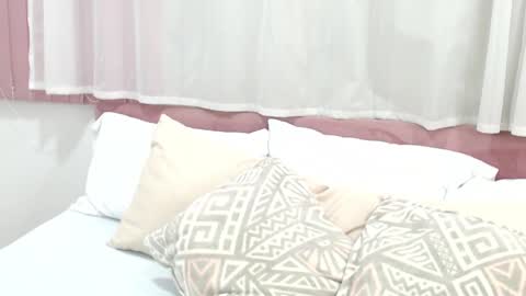 Snapshot of lexi_bloom chatting on March 2025 01:54:01 PM Gabrielle online show from March 2025 01:54:01 PM