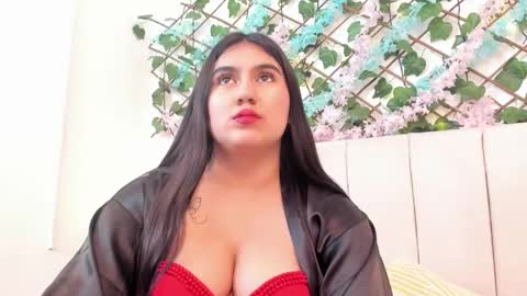 Snapshot of lexi_bloom chatting on September 2025 05:40:01 AM Gabrielle online show from September 2025 05:40:01 AM