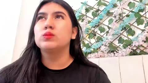 Snapshot of lexi_bloom chatting on October 2025 10:27:02 AM Gabrielle online show from October 2025 10:27:02 AM