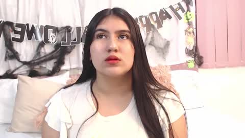 Snapshot of lexi_bloom chatting on October 2025 10:34:02 AM Gabrielle online show from October 2025 10:34:02 AM