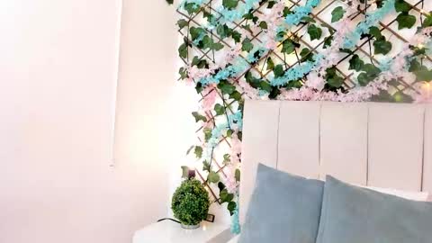 Snapshot of lexi_bloom chatting on November 2025 10:25:02 AM Gabrielle online show from November 2025 10:25:02 AM