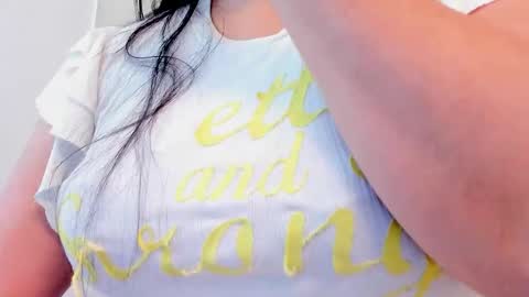 Snapshot of lexi_bloom chatting on November 2025 10:57:02 AM Gabrielle online show from November 2025 10:57:02 AM