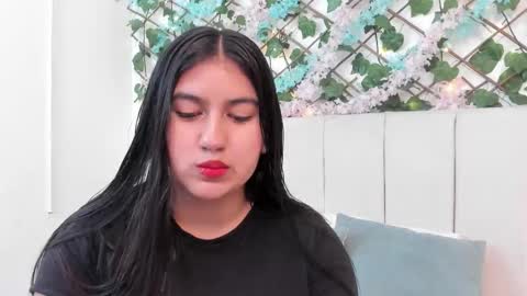 Snapshot of lexi_bloom chatting on November 2025 10:58:01 AM Gabrielle online show from November 2025 10:58:01 AM