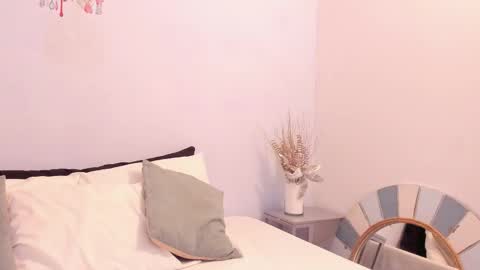 Snapshot of lexi_bloom chatting on February 2026 10:56:01 AM Gabrielle online show from February 2026 10:56:01 AM