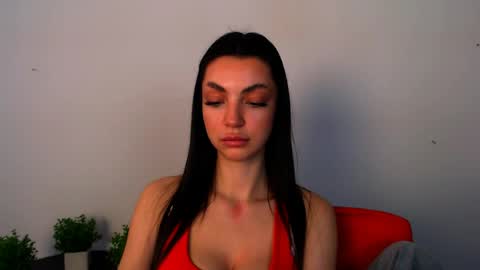 Alexia online show from May 2026 01:05:02 PM