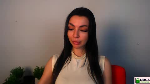 Alexia online show from May 2026 01:05:02 PM