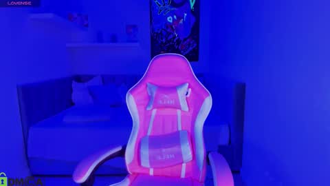 Lexi GTM2 MonWedThurSatSun 1000am-400pm online show from November 2025 01:41:02 AM