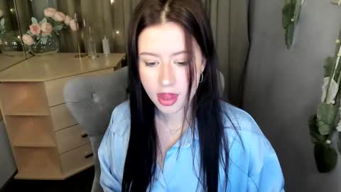 Vicki online show from March 2026 05:40:01 PM