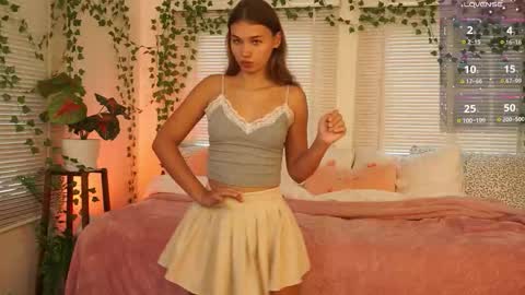 Lexi  online show from November 2025 06:45:02 AM