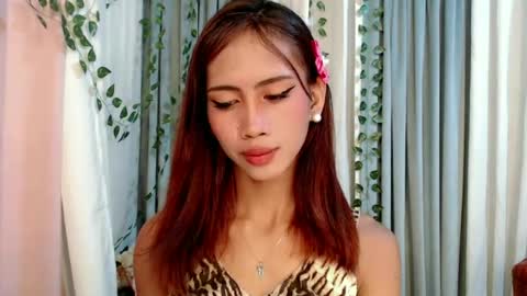 Snapshot of lexie_loveee chatting on June 2026 01:51:02 AM lexie_loveee online show from June 2026 01:51:02 AM