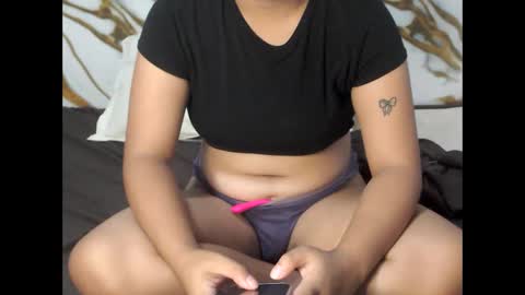 Snapshot of lexielar chatting on May 2026 02:00:01 PM LEXIE online show from May 2026 02:00:01 PM