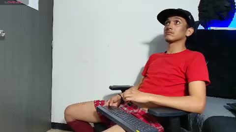 Snapshot of lexter_blue chatting on June 2026 12:54:02 AM Lexter Blue online show from June 2026 12:54:02 AM