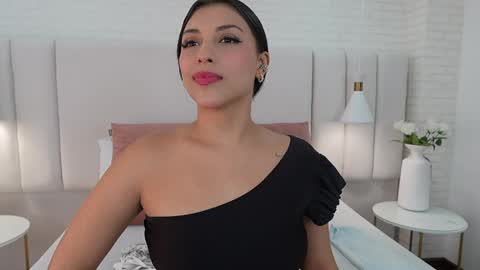 lexxi_gb online show from April 2026 08:58:01 PM