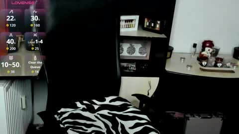 eva lexy you may call me Miss online show from May 2026 06:35:02 PM