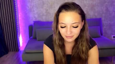 Lexy online show from September 2025 03:28:01 AM