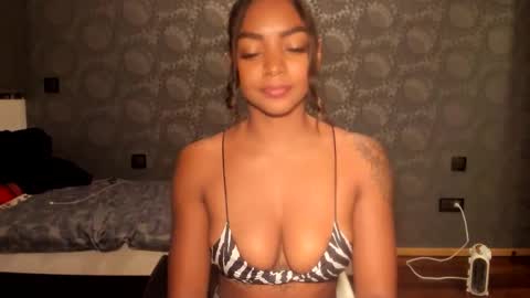 LEXY - Independent account online show from November 2025 11:54:02 PM