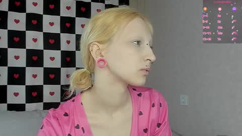 Snapshot of lexy_woorhez chatting on February 2026 09:05:01 AM Lexy online show from February 2026 09:05:01 AM