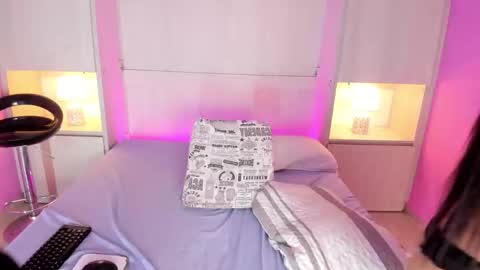 Snapshot of lexyquinn_ chatting on March 2025 08:16:01 PM L I A online show from March 2025 08:16:01 PM