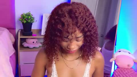 lexyskye online show from April 2026 08:15:01 PM