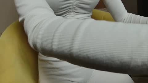 lexyswett online show from January 2025 07:00:01 PM