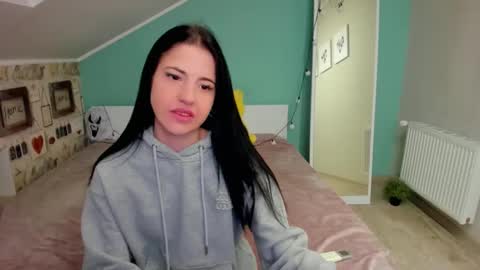 lexyswett online show from February 2025 10:32:01 PM