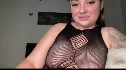 Lexyswetty online show from June 2026 04:38:01 PM