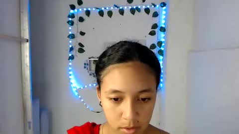 Snapshot of ley_blus1 chatting on December 2024 05:42:01 AM lolita online show from December 2024 05:42:01 AM
