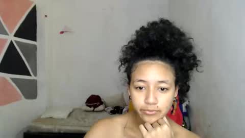 Snapshot of ley_blus1 chatting on December 2024 07:57:02 PM lolita online show from December 2024 07:57:02 PM