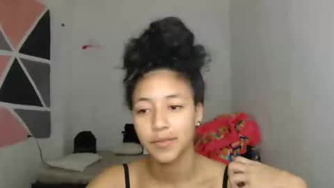 Snapshot of ley_blus1 chatting on December 2024 04:12:02 AM lolita online show from December 2024 04:12:02 AM