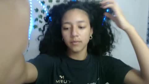 Snapshot of ley_blus1 chatting on January 2025 02:51:01 PM lolita online show from January 2025 02:51:01 PM