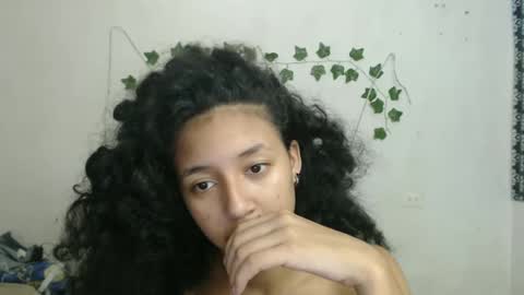 Snapshot of ley_blus1 chatting on January 2025 06:17:02 PM lolita online show from January 2025 06:17:02 PM