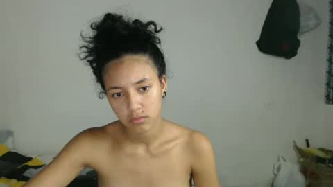 Snapshot of ley_blus1 chatting on February 2025 06:09:02 AM lolita online show from February 2025 06:09:02 AM