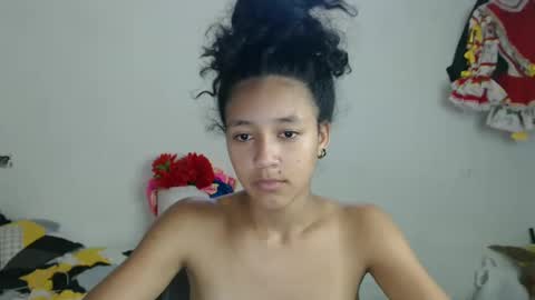 Snapshot of ley_blus1 chatting on February 2025 05:06:01 PM lolita online show from February 2025 05:06:01 PM