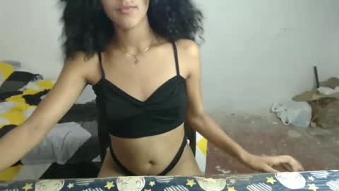 Snapshot of ley_blus1 chatting on February 2025 05:36:01 PM lolita online show from February 2025 05:36:01 PM