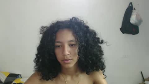 Snapshot of ley_blus1 chatting on February 2025 02:14:02 PM lolita online show from February 2025 02:14:02 PM