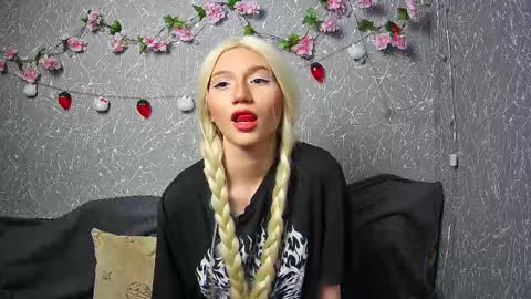 Leya online show from February 2026 08:43:01 AM