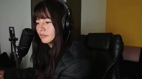 Leydy  online show from February 2026 04:16:02 AM