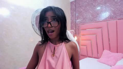 Leyla online show from January 2025 03:07:01 PM