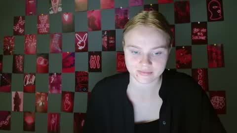 Leyla online show from September 2025 06:35:01 AM