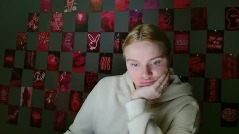 Leyla online show from September 2025 06:18:02 AM