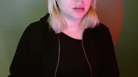 Leyla online show from February 2026 07:57:01 AM