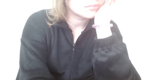 Leyla online show from April 2026 05:45:01 AM