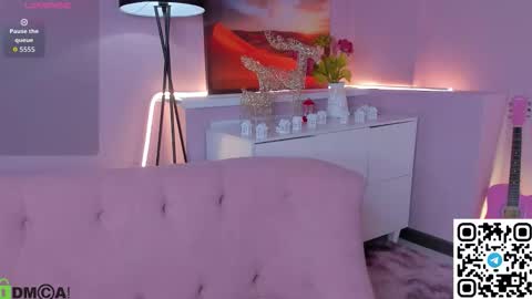 Snapshot of leylamirage chatting on March 2026 12:22:01 PM leylamirage online show from March 2026 12:22:01 PM