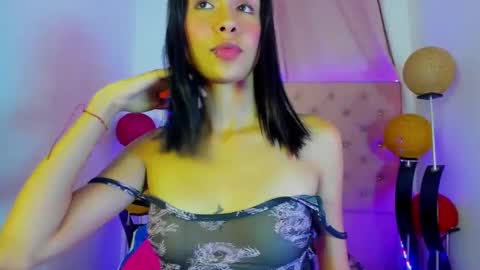Snapshot of leylastras chatting on January 2025 12:57:02 AM leylastras latina girl slim colombia girlfriends play and pussy lesbians online show from January 2025 12:57:02 AM