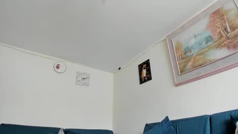 Snapshot of leynamadrigal chatting on September 2025 02:11:02 PM Leyna online show from September 2025 02:11:02 PM