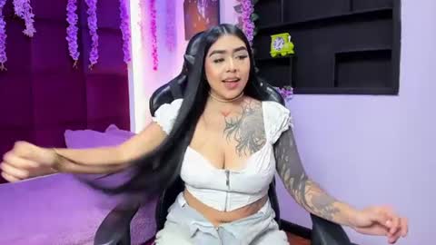 Leyren online show from June 2026 08:43:02 PM