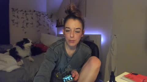 Hornystonerchick online show from February 2025 05:46:02 AM