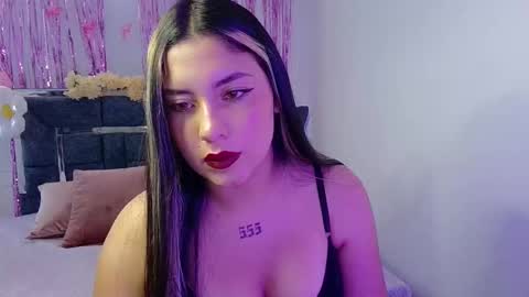 Snapshot of lia_14_ chatting on September 2025 06:29:02 PM Lia online show from September 2025 06:29:02 PM