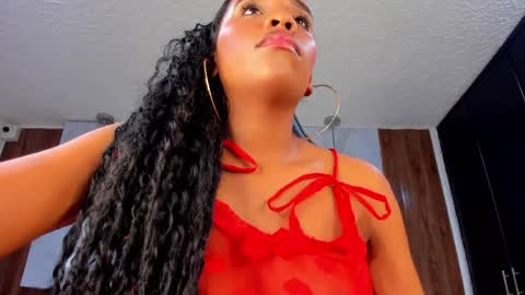 lia_16_ online show from May 2026 04:04:02 PM